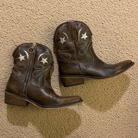 Jeffrey Campbell distressed Western ankle boots - Picture 3 of 8